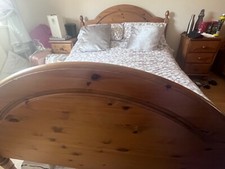 bedroom furniture set