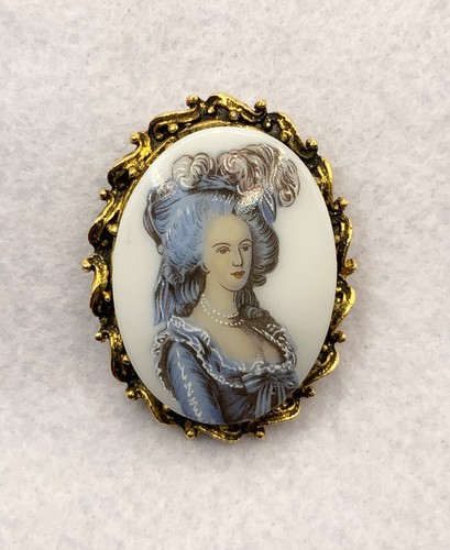 Vintage marie antoinette style - marie,