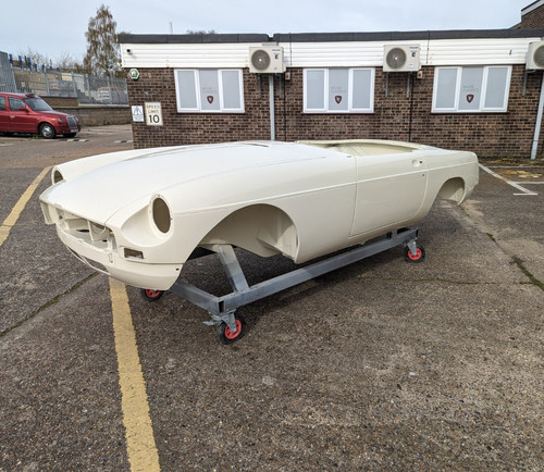 Mgb roadster shell fully - roadster,