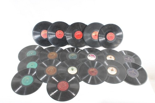 Collection old shellac - of,