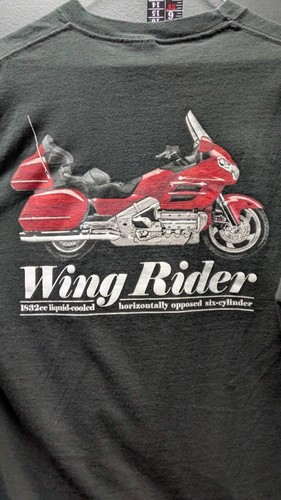 Honda gold wing rider - gold,