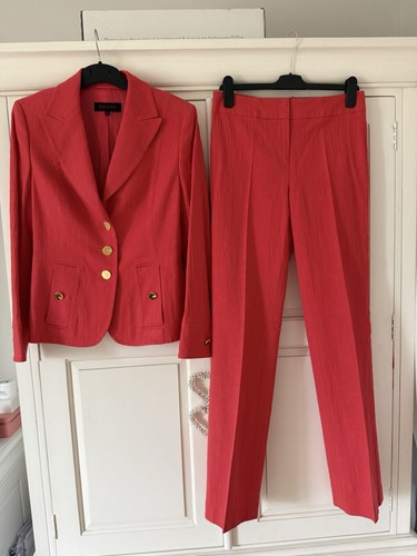 Women escada trouser suit - women's,
