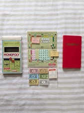 Monopoly Magnetic Pocket