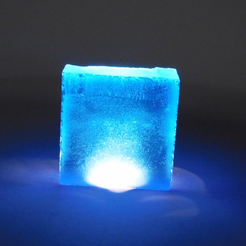 Natural blue sapphire - blue, rough
