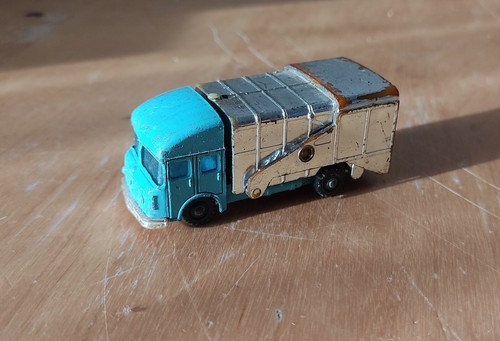 Vintage husky refuse van - vintage, s&d