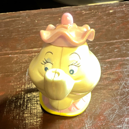 Disney mrs potts figurine - mrs.,
