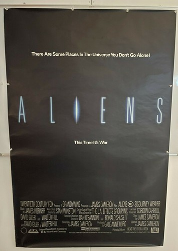 Aliens 1986 original bus - 1986,