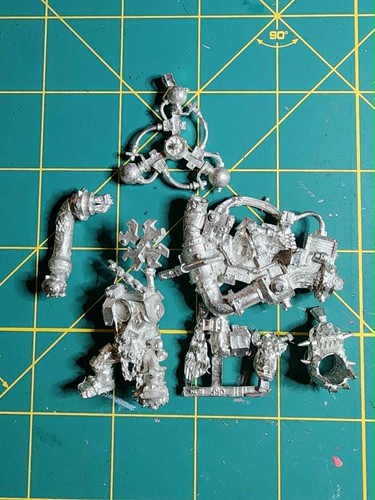 Warhammer 40k space ork - ork, shokk