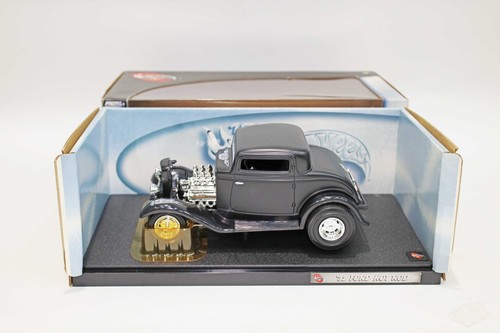 Hot wheels 32 ford - 1:18,