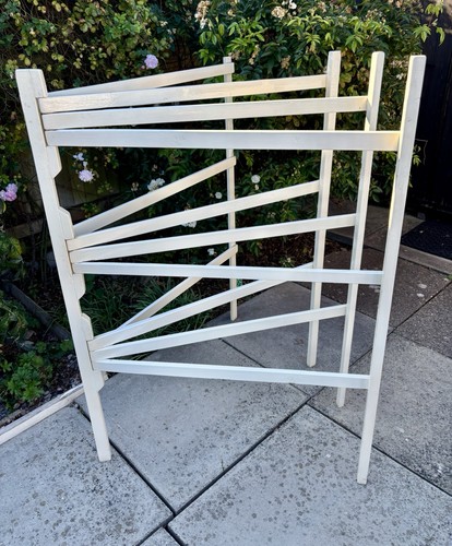 Vintage white painted wooden - white,