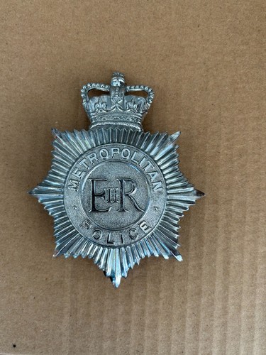 Obsolete met cap badge - obsolete,