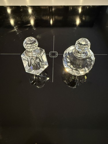 Pair vintage style faceted - of,