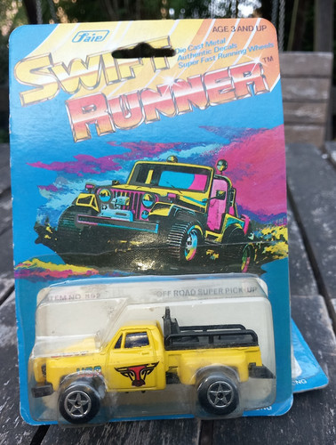 Swift runner pickup chevy - pickup,