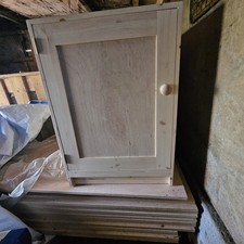 Real wood kitchen cabinet