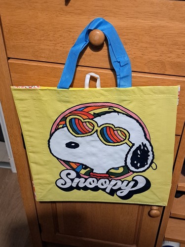 Peanuts snoopy with - snoopy,