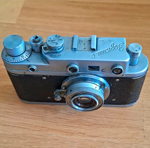 Zorki rangefinder camera - rangefinder,