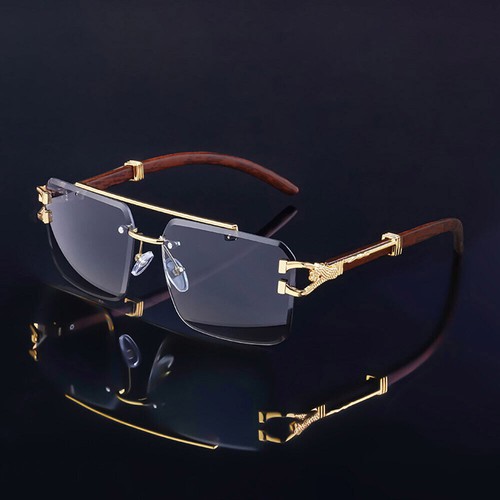 Fashion square pilot - fashion,