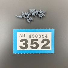 FOLIAGE CREEPING PLANT