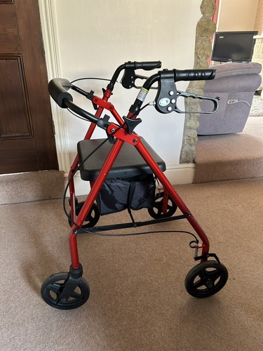 Drive rollator walker with