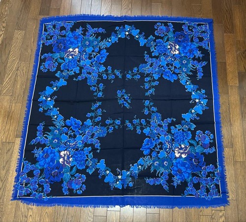 Liberty wool scarf shawl - wool,
