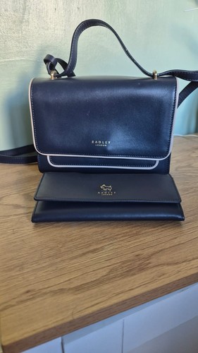 Genuine radley london - radley,