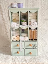 Miniature Lace Wall