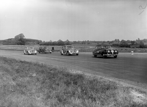 Austin a90 chased by - austin,