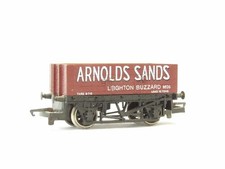 Hornby OO Gauge - Arnold Sands