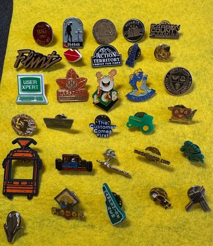 Job lot pin badges bulk - job,