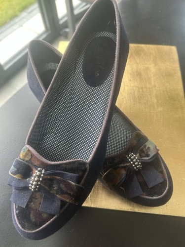 Low heel navy ruby shoo - navy, size