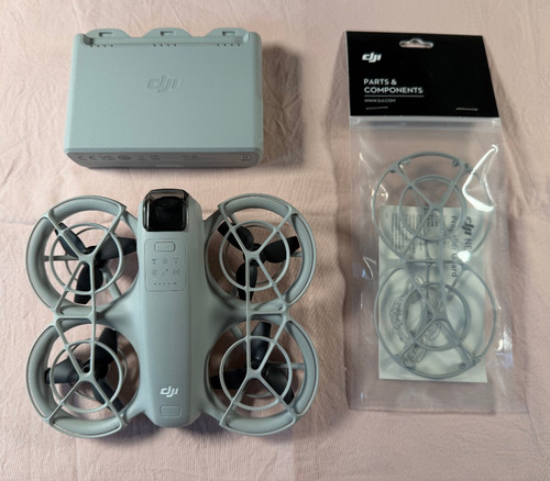 Dji neo drone bundle - dji,
