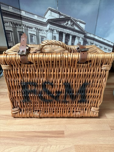 Fortnum mason genuine - &,