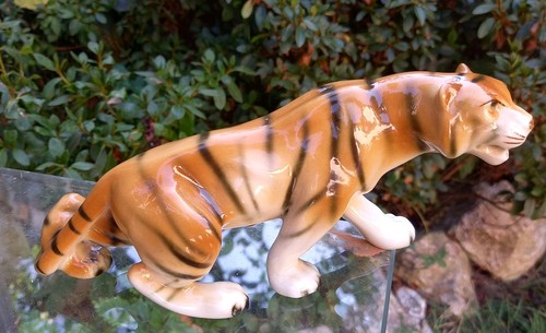 Vintage czechoslovakian royal - vintage,