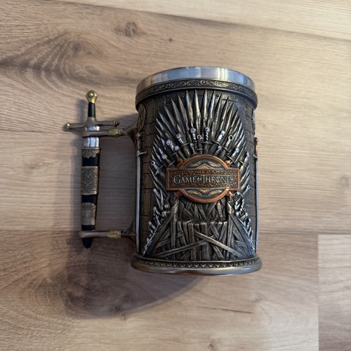 Game thrones officially - thrones,