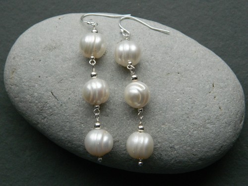 Large ivory white - large, baroque