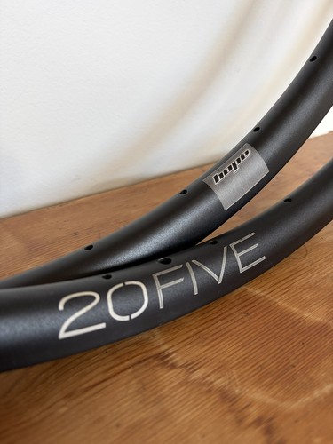 Hope 20five 700c - 700c, pair