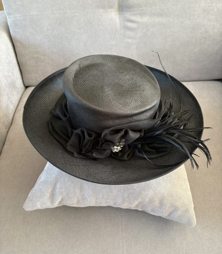 Stunning black herald - black,