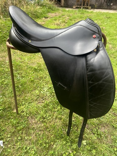 Albion style dressage saddle - style,