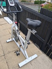 GEEMAX white fitness Adjustable Indoor Exercise Bike Cardio Workout Trainer VGC 