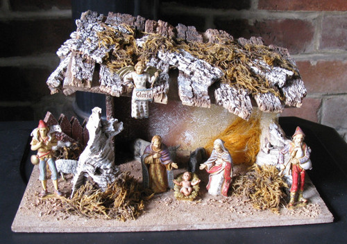 Stunning vintage nativity set - vintage,