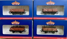 4x Bachmann 33-083 OO Gauge China Clay Wagons (without hoods)  BR Bauxite Early
