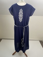 Vintage 1970’s Blue & White