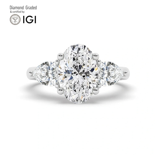 Oval diamond trilogy ring - oval,