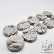 Various sizes resin base, Lost