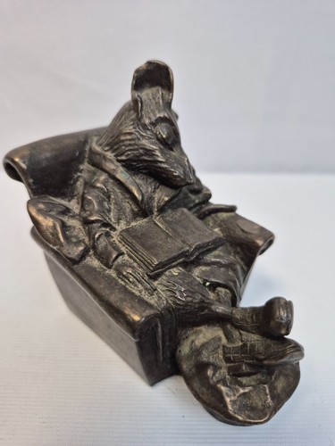 Bronze figurine fox reclining - fox,