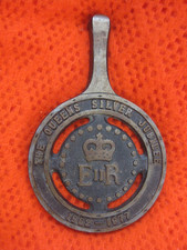 The Queen's Silver Jubilee Cast Iron Trivet Stand  - Made In Belper No. 12