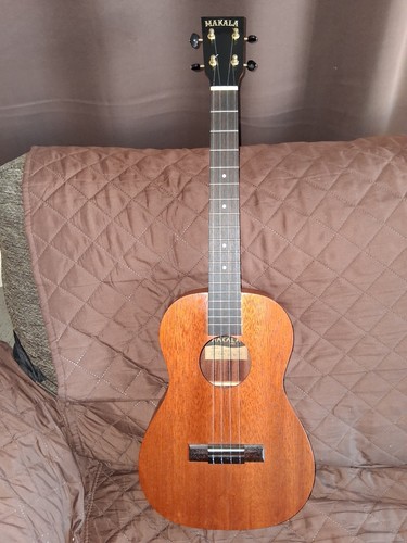 Makala mkb baritone ukulele - makala,