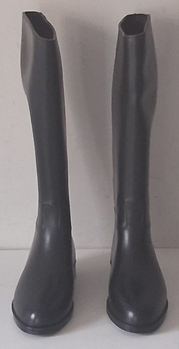 Superb pair toggi ladies - superb,