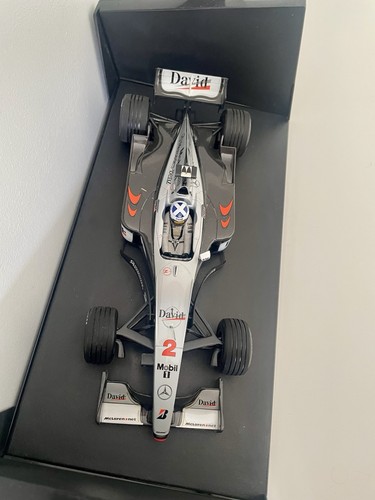 David coulthard diecast - david, 1:18