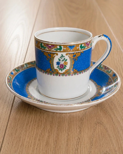 Old english blue - ye,